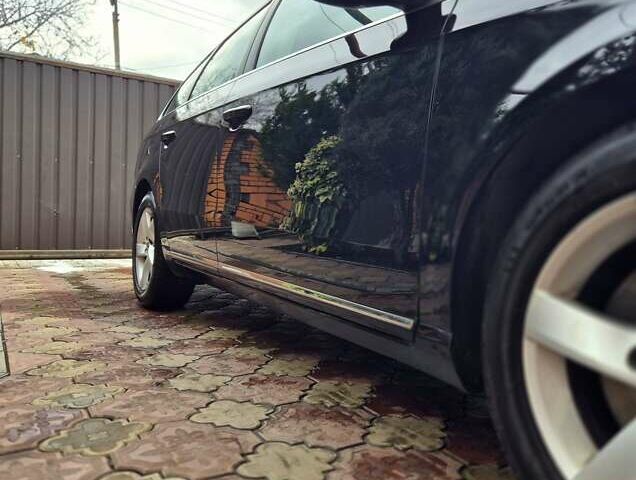 Черный Фольксваген Пассат, объемом двигателя 1.6 л и пробегом 195 тыс. км за 9700 $, фото 20 на Automoto.ua