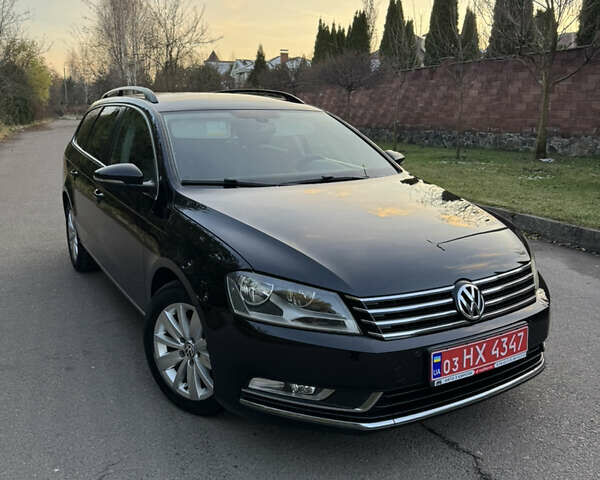 Чорний Фольксваген Пассат, об'ємом двигуна 2 л та пробігом 244 тис. км за 12750 $, фото 13 на Automoto.ua