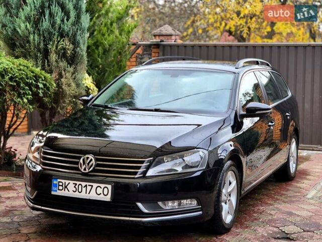 Черный Фольксваген Пассат, объемом двигателя 1.6 л и пробегом 195 тыс. км за 9700 $, фото 4 на Automoto.ua