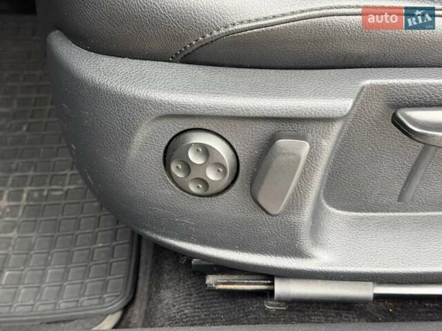 Чорний Фольксваген Пассат, об'ємом двигуна 2 л та пробігом 283 тис. км за 11300 $, фото 37 на Automoto.ua