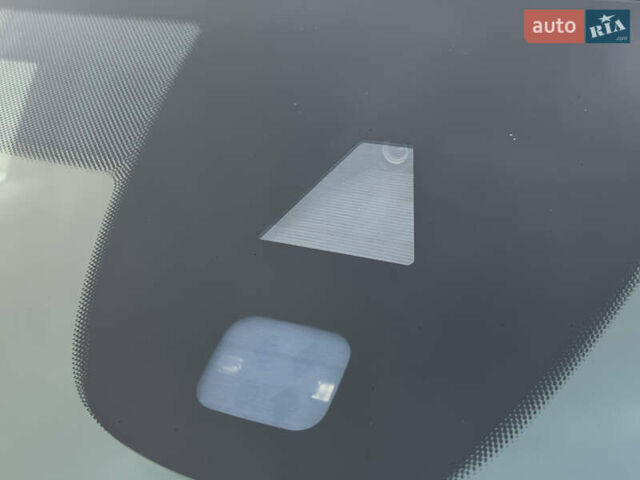 Чорний Фольксваген Пассат, об'ємом двигуна 2 л та пробігом 249 тис. км за 13200 $, фото 35 на Automoto.ua