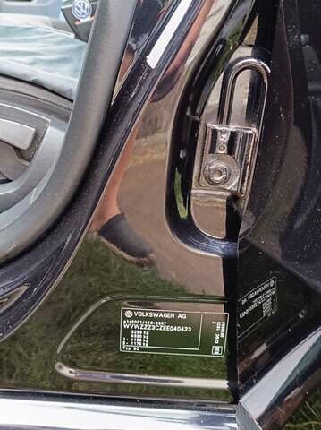 Черный Фольксваген Пассат, объемом двигателя 1.97 л и пробегом 251 тыс. км за 12999 $, фото 23 на Automoto.ua