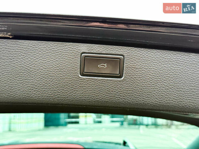 Черный Фольксваген Пассат, объемом двигателя 1.97 л и пробегом 276 тыс. км за 12000 $, фото 26 на Automoto.ua