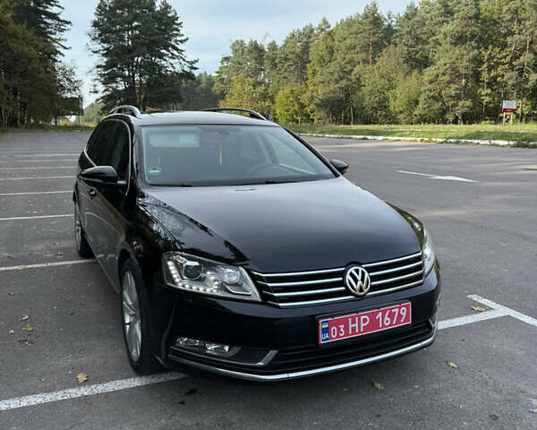 Черный Фольксваген Пассат, объемом двигателя 2 л и пробегом 243 тыс. км за 12500 $, фото 2 на Automoto.ua