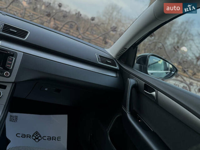 Черный Фольксваген Пассат, объемом двигателя 1.6 л и пробегом 213 тыс. км за 11900 $, фото 72 на Automoto.ua