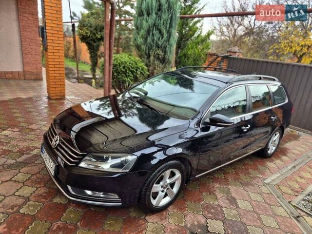 Черный Фольксваген Пассат, объемом двигателя 1.6 л и пробегом 195 тыс. км за 9700 $, фото 5 на Automoto.ua