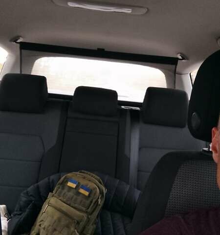 Черный Фольксваген Пассат, объемом двигателя 1.6 л и пробегом 228 тыс. км за 14000 $, фото 1 на Automoto.ua