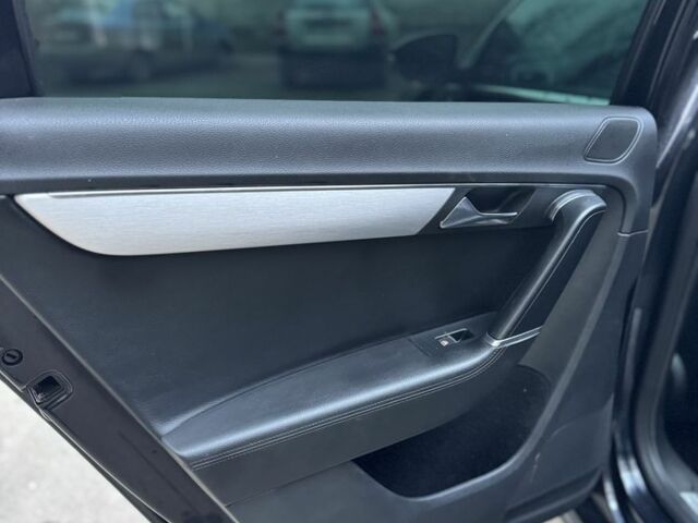 Чорний Фольксваген Пассат, об'ємом двигуна 1.6 л та пробігом 280 тис. км за 5200 $, фото 21 на Automoto.ua