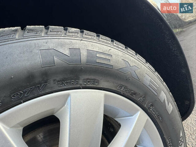 Чорний Фольксваген Пассат, об'ємом двигуна 2 л та пробігом 244 тис. км за 12550 $, фото 74 на Automoto.ua