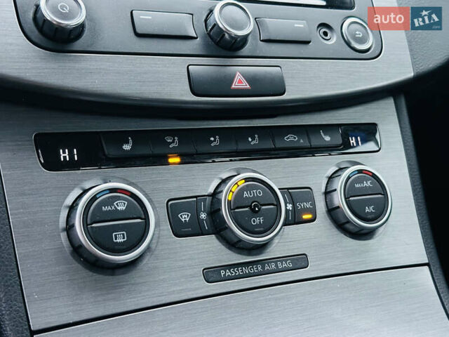 Чорний Фольксваген Пассат, об'ємом двигуна 2 л та пробігом 190 тис. км за 11500 $, фото 32 на Automoto.ua
