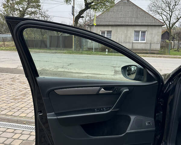 Чорний Фольксваген Пассат, об'ємом двигуна 1.97 л та пробігом 257 тис. км за 11500 $, фото 20 на Automoto.ua