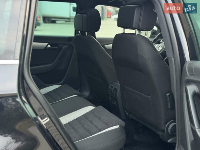 Чорний Фольксваген Пассат, об'ємом двигуна 2 л та пробігом 249 тис. км за 13200 $, фото 59 на Automoto.ua