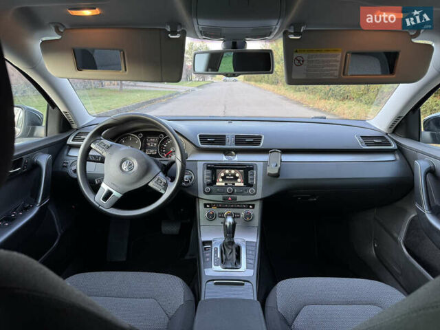 Чорний Фольксваген Пассат, об'ємом двигуна 2 л та пробігом 244 тис. км за 12750 $, фото 62 на Automoto.ua