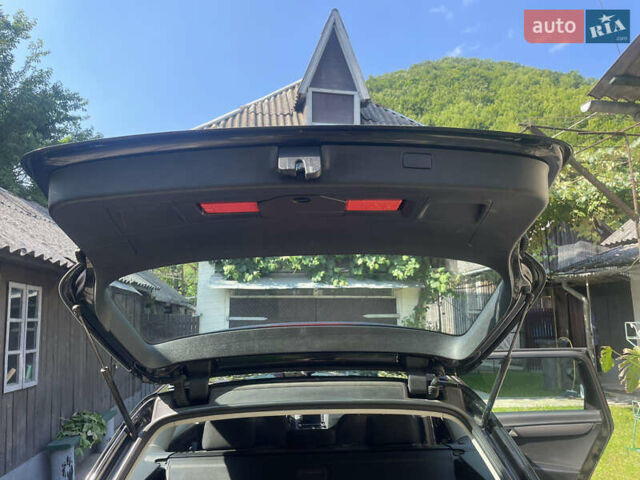 Черный Фольксваген Пассат, объемом двигателя 1.97 л и пробегом 280 тыс. км за 12500 $, фото 13 на Automoto.ua