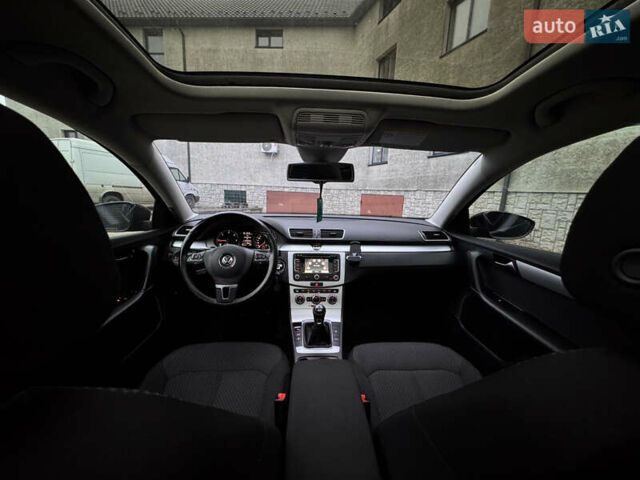 Черный Фольксваген Пассат, объемом двигателя 1.97 л и пробегом 299 тыс. км за 10800 $, фото 16 на Automoto.ua