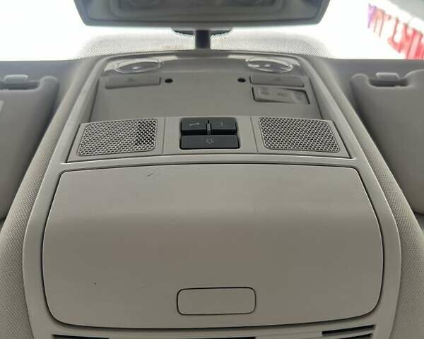 Чорний Фольксваген Пассат, об'ємом двигуна 1.6 л та пробігом 245 тис. км за 11999 $, фото 43 на Automoto.ua