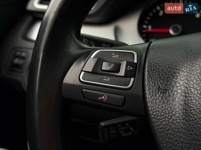 Чорний Фольксваген Пассат, об'ємом двигуна 2 л та пробігом 283 тис. км за 11300 $, фото 45 на Automoto.ua