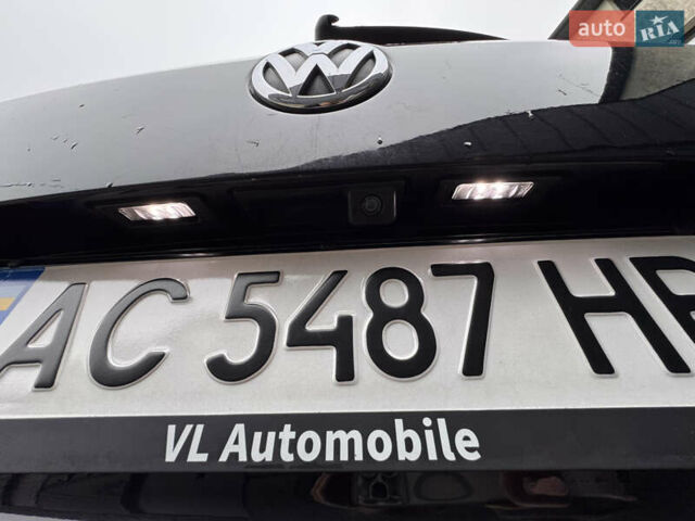 Черный Фольксваген Пассат, объемом двигателя 1.97 л и пробегом 299 тыс. км за 10800 $, фото 22 на Automoto.ua