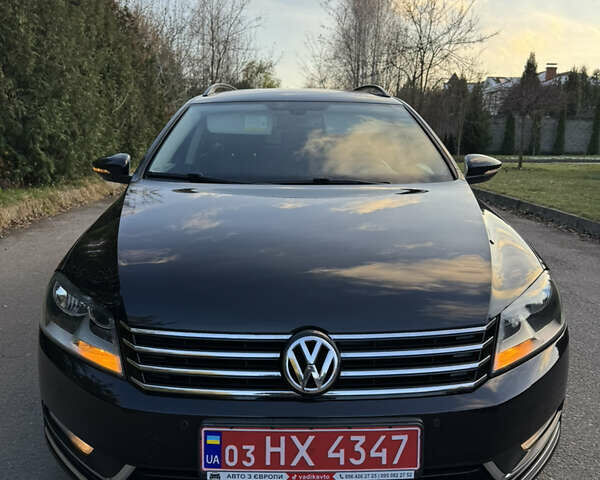 Чорний Фольксваген Пассат, об'ємом двигуна 2 л та пробігом 244 тис. км за 12750 $, фото 17 на Automoto.ua