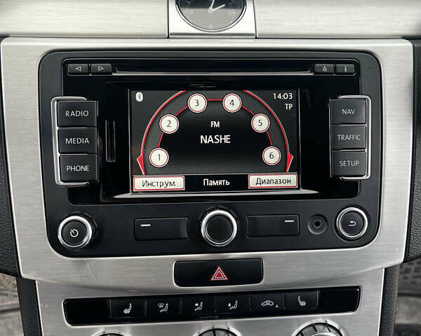 Черный Фольксваген Пассат, объемом двигателя 2 л и пробегом 315 тыс. км за 11500 $, фото 16 на Automoto.ua