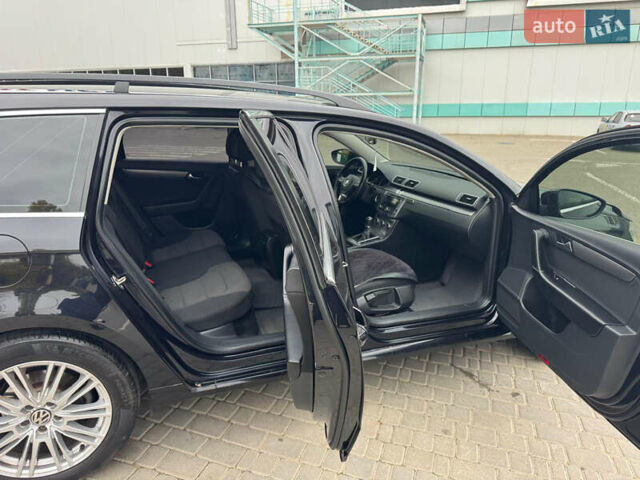Черный Фольксваген Пассат, объемом двигателя 1.97 л и пробегом 200 тыс. км за 11600 $, фото 7 на Automoto.ua
