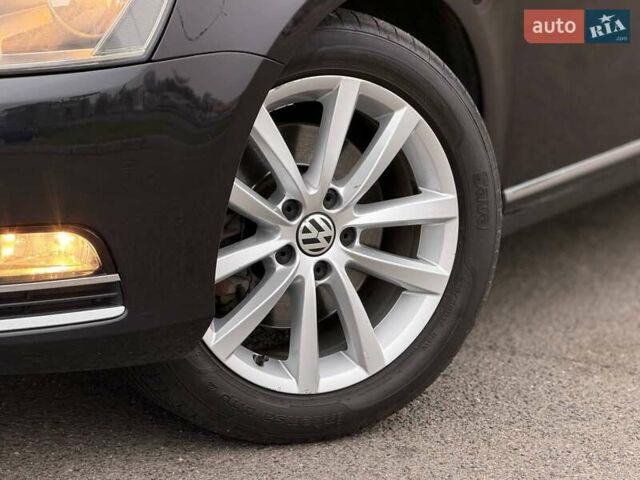 Чорний Фольксваген Пассат, об'ємом двигуна 2 л та пробігом 283 тис. км за 11300 $, фото 6 на Automoto.ua