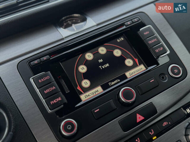 Черный Фольксваген Пассат, объемом двигателя 1.6 л и пробегом 213 тыс. км за 11900 $, фото 45 на Automoto.ua