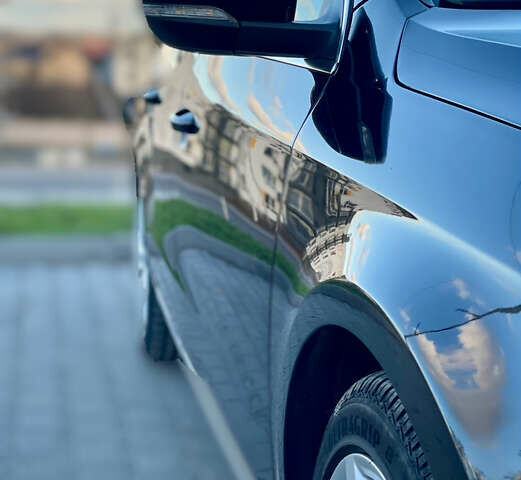 Черный Фольксваген Пассат, объемом двигателя 2 л и пробегом 368 тыс. км за 11900 $, фото 10 на Automoto.ua