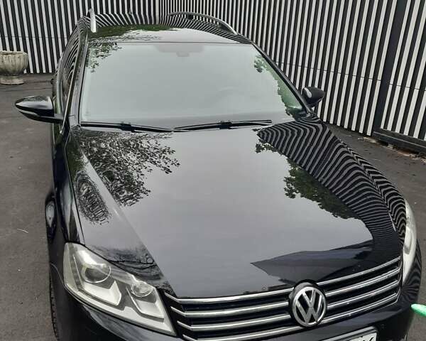 Черный Фольксваген Пассат, объемом двигателя 1.4 л и пробегом 270 тыс. км за 8500 $, фото 1 на Automoto.ua