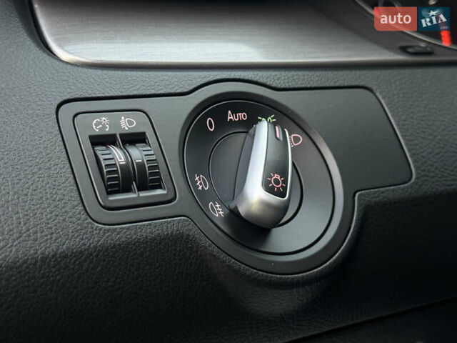 Черный Фольксваген Пассат, объемом двигателя 1.6 л и пробегом 213 тыс. км за 11900 $, фото 36 на Automoto.ua