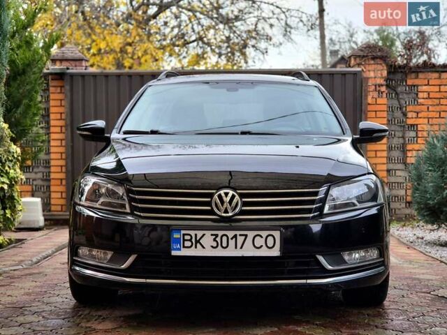 Черный Фольксваген Пассат, объемом двигателя 1.6 л и пробегом 195 тыс. км за 9700 $, фото 8 на Automoto.ua