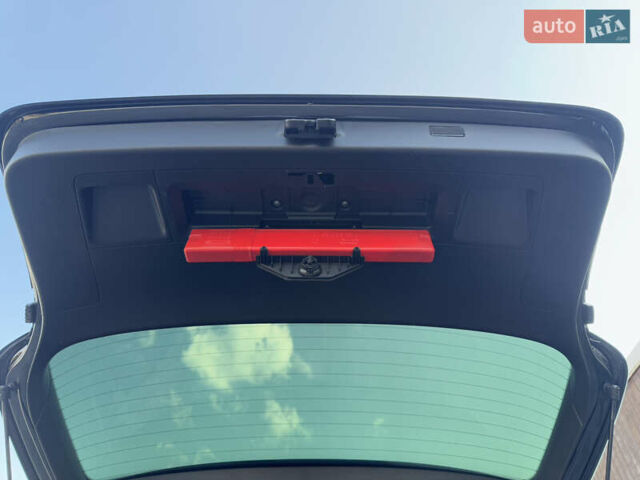 Черный Фольксваген Пассат, объемом двигателя 2 л и пробегом 258 тыс. км за 13500 $, фото 13 на Automoto.ua