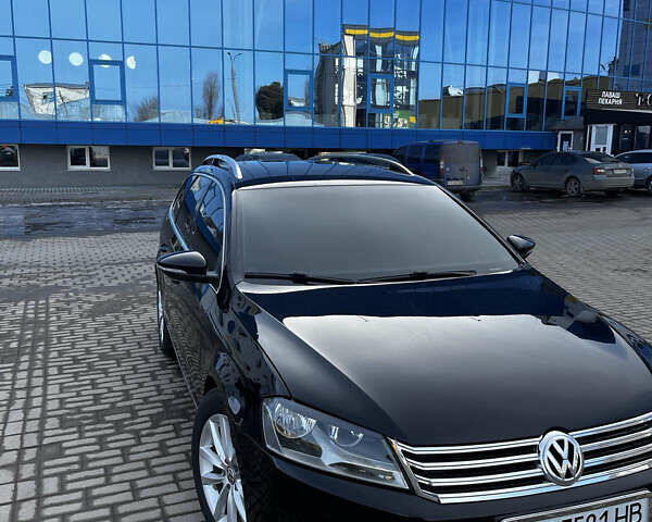 Черный Фольксваген Пассат, объемом двигателя 2 л и пробегом 315 тыс. км за 11500 $, фото 1 на Automoto.ua