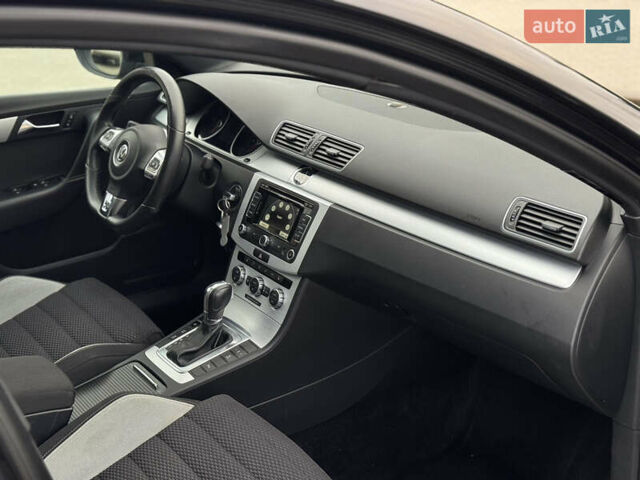 Чорний Фольксваген Пассат, об'ємом двигуна 2 л та пробігом 249 тис. км за 13200 $, фото 62 на Automoto.ua