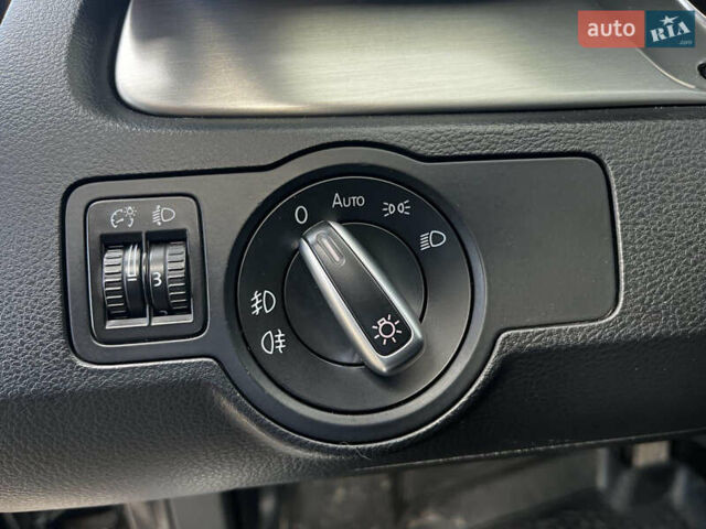 Черный Фольксваген Пассат, объемом двигателя 2 л и пробегом 315 тыс. км за 11500 $, фото 19 на Automoto.ua