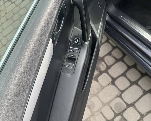 Чорний Фольксваген Пассат, об'ємом двигуна 1.97 л та пробігом 378 тис. км за 11700 $, фото 14 на Automoto.ua