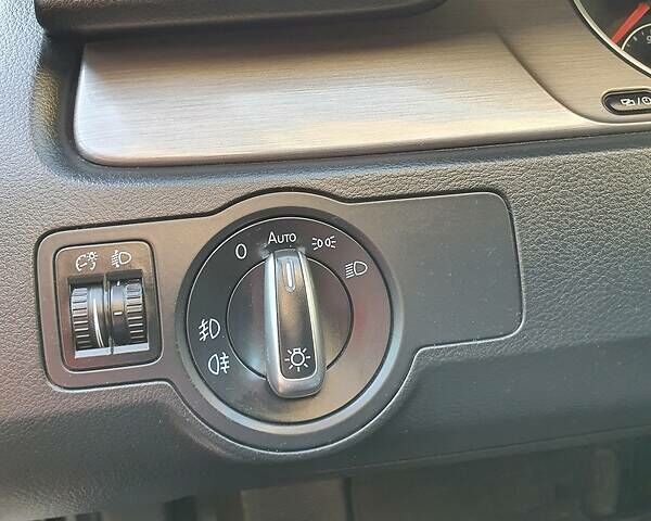 Черный Фольксваген Пассат, объемом двигателя 2 л и пробегом 225 тыс. км за 11400 $, фото 9 на Automoto.ua