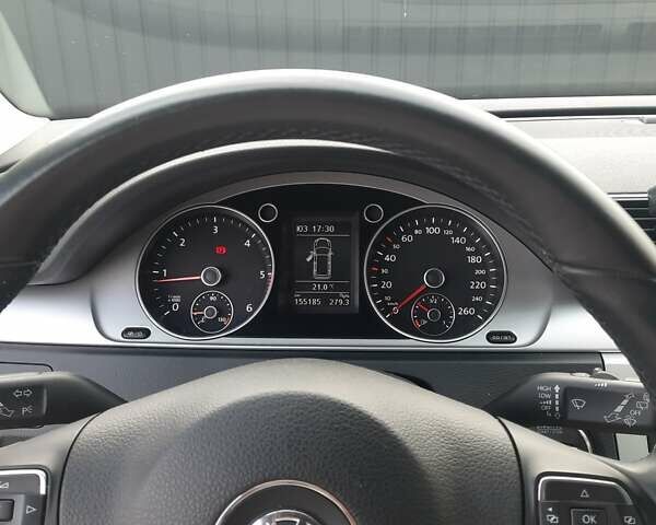 Черный Фольксваген Пассат, объемом двигателя 1.6 л и пробегом 157 тыс. км за 11500 $, фото 28 на Automoto.ua