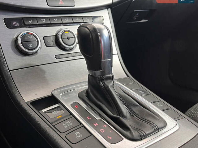 Чорний Фольксваген Пассат, об'ємом двигуна 1.97 л та пробігом 321 тис. км за 10750 $, фото 15 на Automoto.ua