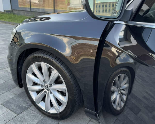 Черный Фольксваген Пассат, объемом двигателя 2 л и пробегом 258 тыс. км за 13500 $, фото 36 на Automoto.ua