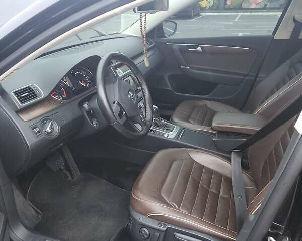 Черный Фольксваген Пассат, объемом двигателя 2 л и пробегом 221 тыс. км за 15850 $, фото 33 на Automoto.ua