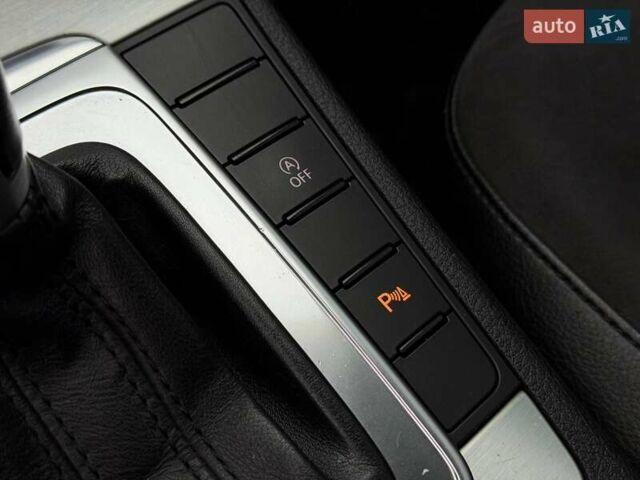 Чорний Фольксваген Пассат, об'ємом двигуна 2 л та пробігом 283 тис. км за 11300 $, фото 53 на Automoto.ua