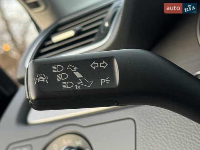 Черный Фольксваген Пассат, объемом двигателя 1.6 л и пробегом 213 тыс. км за 11900 $, фото 39 на Automoto.ua