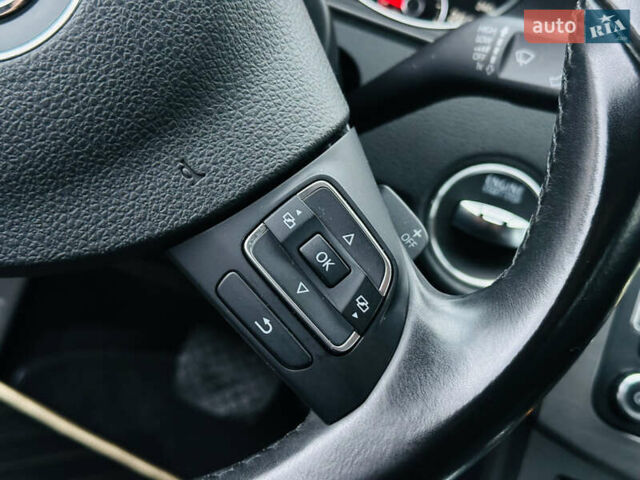 Чорний Фольксваген Пассат, об'ємом двигуна 2 л та пробігом 190 тис. км за 11500 $, фото 30 на Automoto.ua