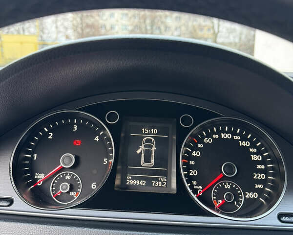 Черный Фольксваген Пассат, объемом двигателя 1.97 л и пробегом 300 тыс. км за 11800 $, фото 16 на Automoto.ua