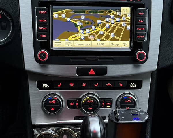 Черный Фольксваген Пассат, объемом двигателя 1.97 л и пробегом 276 тыс. км за 12000 $, фото 37 на Automoto.ua