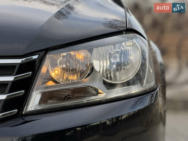 Черный Фольксваген Пассат, объемом двигателя 1.6 л и пробегом 213 тыс. км за 11900 $, фото 11 на Automoto.ua