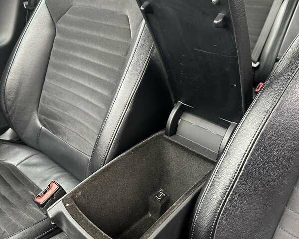 Чорний Фольксваген Пассат, об'ємом двигуна 1.6 л та пробігом 245 тис. км за 11999 $, фото 39 на Automoto.ua