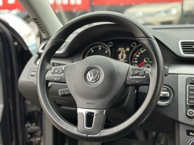 Черный Фольксваген Пассат, объемом двигателя 2 л и пробегом 253 тыс. км за 10700 $, фото 13 на Automoto.ua