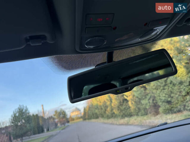 Чорний Фольксваген Пассат, об'ємом двигуна 2 л та пробігом 244 тис. км за 12550 $, фото 43 на Automoto.ua